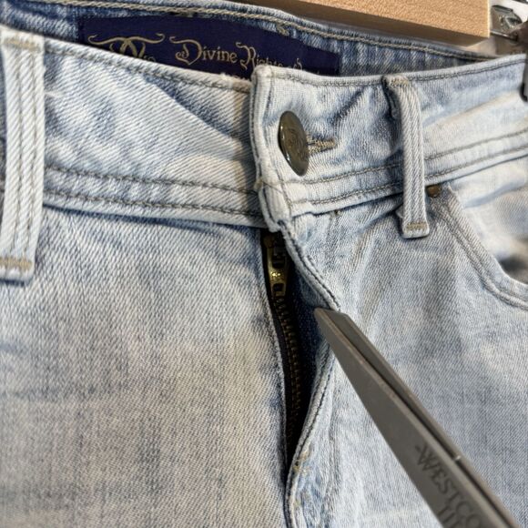 Divine Rights Of Denim Shorts Jean Jorts Distressed Bermuda Long 27 - Picture 3 of 7